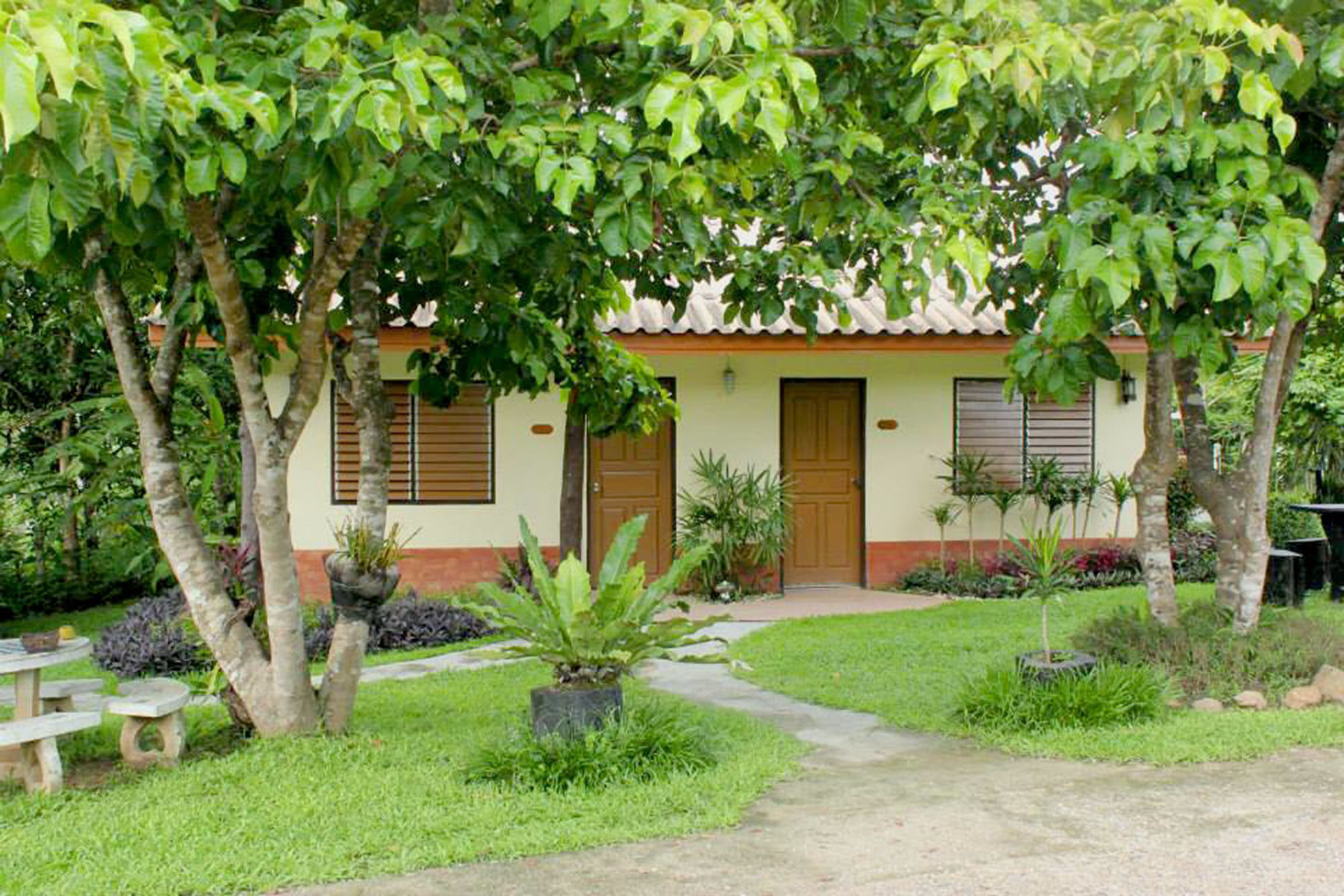 Baanphuthadol Mae Hong Son Exterior foto